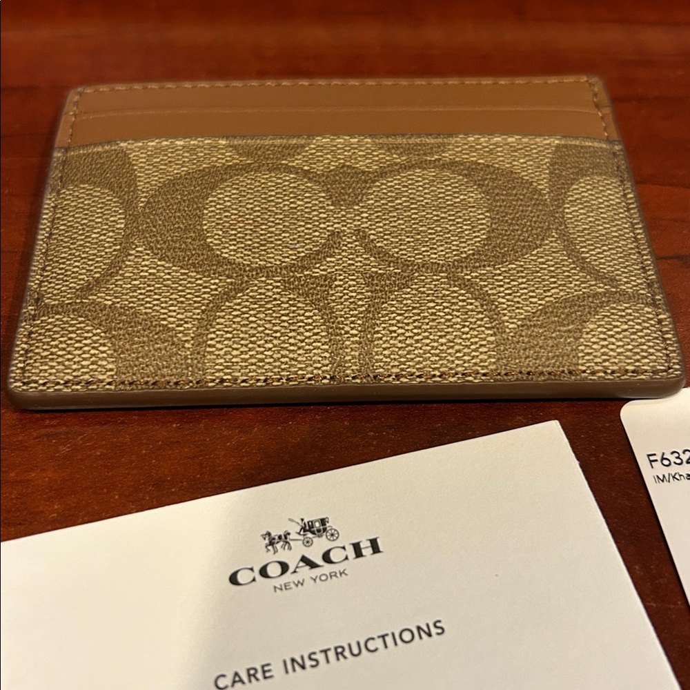 Coach signature card case wallet - Picture 2 of 4
